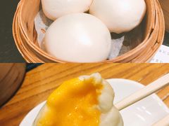奶黄流沙包-小城粥道·海胆鲜虾粥(解放广场店)