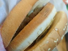 狠霸王牛堡-汉堡王(北京通州领展店)