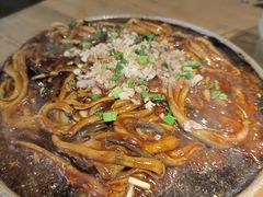 -蜜桃餐厅·伴山(湖滨商业街店)