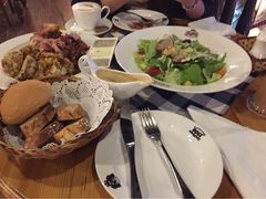 皇冠自酿啤酒坊-皇冠自酿啤酒坊(中国红街5号楼店)