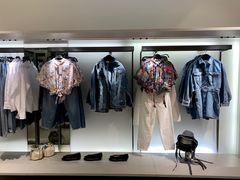 -ZARA(凯德乐峰广场店)