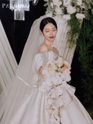 -派丽莫Pellimo原创设计婚纱品牌