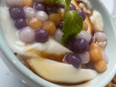 -峨嵋小镇·川菜(勒泰中心店)