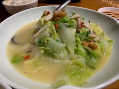 -乐忻皇朝(上海中心大厦店)