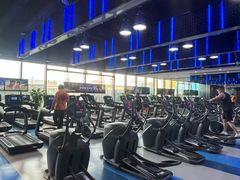 -威仕顿健身游泳(御锦城店)