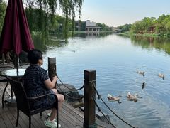 -上海怡沁园度假酒店