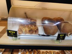 -韩国利尔面包(桂林路店)