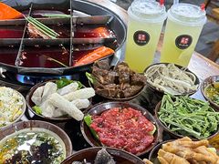 -正南齊北重庆老火锅(光华村直营店)