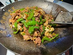 -费大厨辣椒炒肉(高铁吾悦广场店)