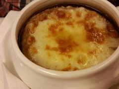 洋葱汤-北京建国饭店杰斯汀法餐厅