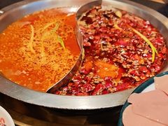 -沸炉重庆老火锅(军事博物馆店)