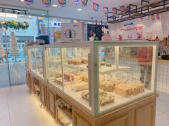 面包甜点陈列柜-执茶识麦(万达华府店)