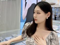 -王府井百货熙地港店