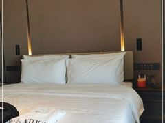 -广州高铁南站亚朵酒店