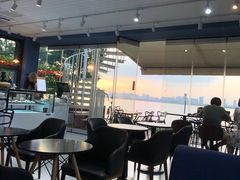 -游心咖啡(青山滨江店)