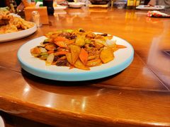 -快乐老家三鲜饺子东北菜(南六中路店)