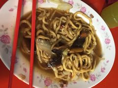 -六合夜市