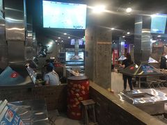 -马路牙子烧烤音乐酒馆(望京店)