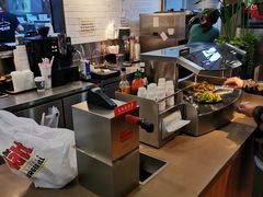 -The Habit Burger Grill 哈比特汉堡(复兴soho店)