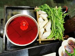 -宽板凳老灶火锅(南礼士路店)