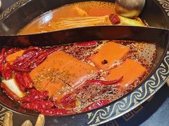 -张记老码头重庆老火锅(磨店老街店)