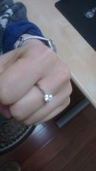 -威德钻石-克拉钻大本营(南京东路店)