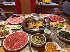 -映山红鲜货火锅(鱼嘴店)