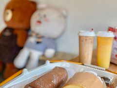-顶东面包花园·生日蛋糕(世博店)