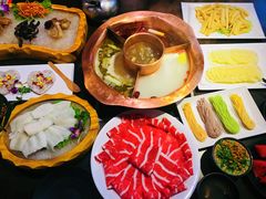 菌王奇香锅-老诚一锅羊蝎子(黄寺大街店)
