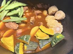 -鱼窝棚柴火铁锅炖(富山屯店)