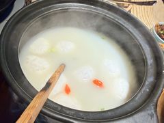 -魏铭鱼头捞饭(晋阳路店)