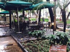 星巴克(沙面店)-星巴克臻选(广州沙面店)