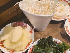 -牛市坎火锅(建设路店)