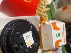 -麦当劳(徐汇漕溪北路百脑汇店)
