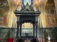 -滴血救世主教堂