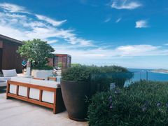 -瑰丽酒店·海吧·天际下午茶·现场DJ·天台酒吧