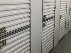 -好易仓迷你仓私人小仓库(大宁店)