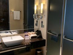 -广州天河希尔顿酒店