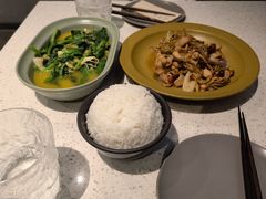 -半山腰·云南菜(侨福芳草地店)