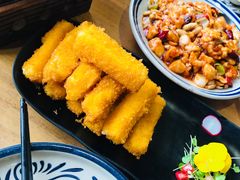-小放牛炒菜馆(军校店)