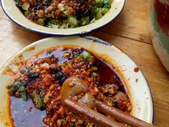 -拈签一笑黄牛肉辣卤串串