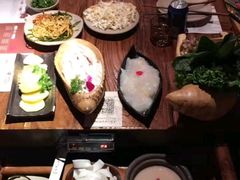 -老牌坊云南鱼豆花火锅(嵩山店)