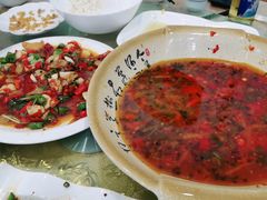 -焱焰鲜锅兔·佳味郑氏·自贡特色菜