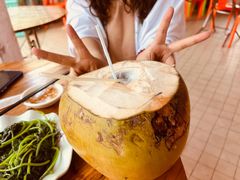 -四更周店烤乳猪