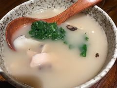 -Brut Eatery Wine Bar & Restaurant (建国东路店)