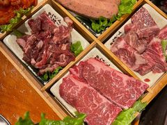 -伍丁·烤牛肋(和平东桥店)