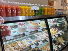 -皇冠幸福里动物奶油生日蛋糕(中山大道二中店)