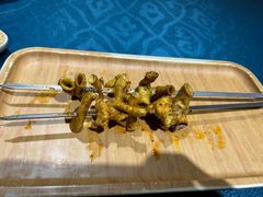 -乡村馕坑肉·烧烤·新疆菜·本地人更爱吃(阿勒泰首店)