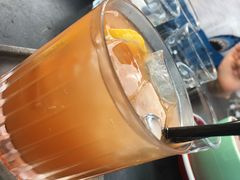 -UNI UNI(环亚凯瑟琳店)