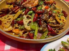 -阆辣荟餐饮(老味道8年·古城店)